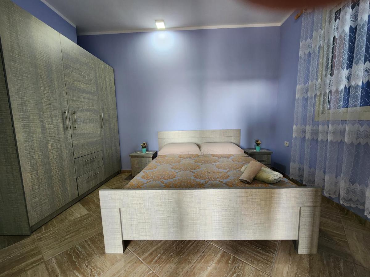 Villa Orange Vlore Bagian luar foto